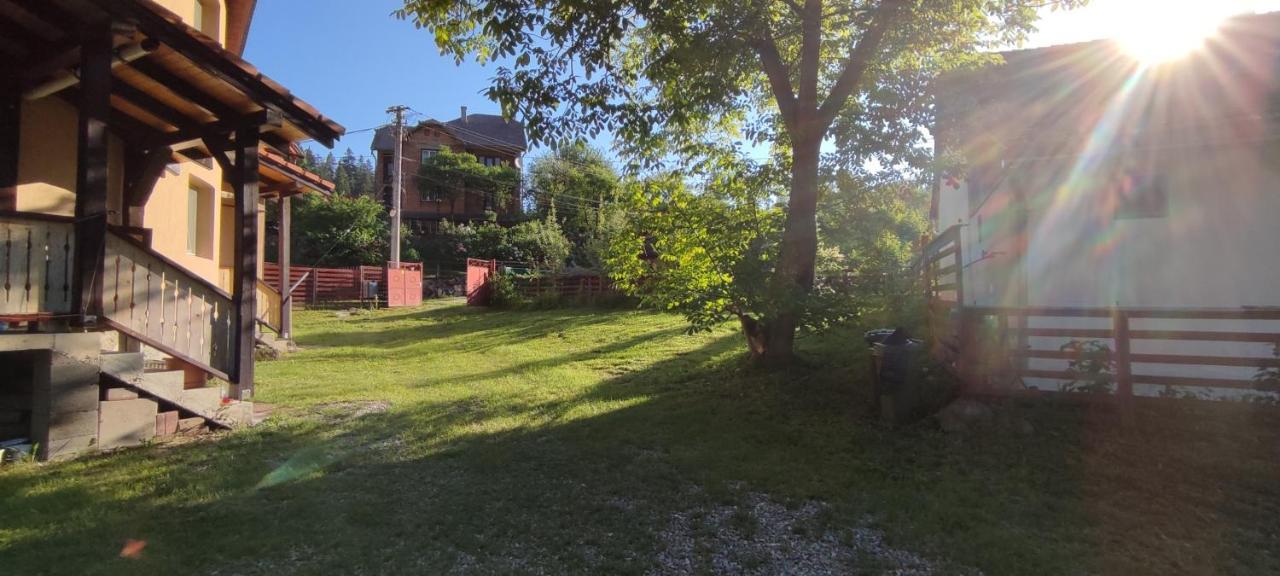 Olt-Part Vendeghaz Hotel BaileTusnad Buitenkant foto